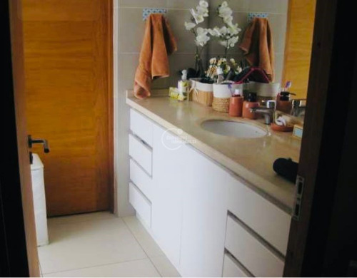 Linda Casa Estilo Chilena, Condominio Araucarias De Zapallar