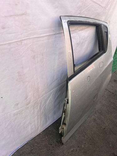 Puerta Trasera Izq Chevrolet Beat Hb 2018-2022 Uso Orig Trasera Izquierda (Usado)
