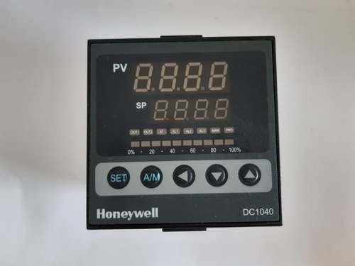 Controlador De Temperatura honeywelldc1040