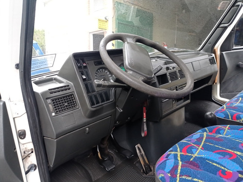 Iveco Daily Hidroelevador