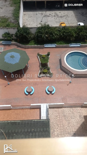 Imagen 12 de 13 de Apartamento En Alquiler En Los Corales, Residencias Arichuna, Av. La Playa Parroquia Caraballeda. Edo. La Guaira. Aa-cll008