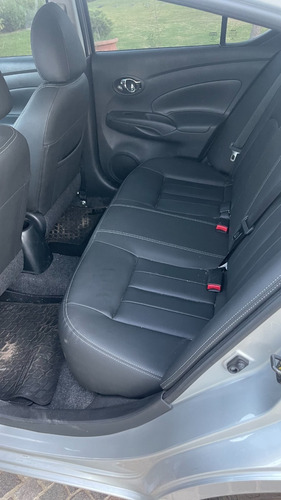 Nissan Versa Exclusive 2020 C/ Gnc Italiano De 70= 18 Lts