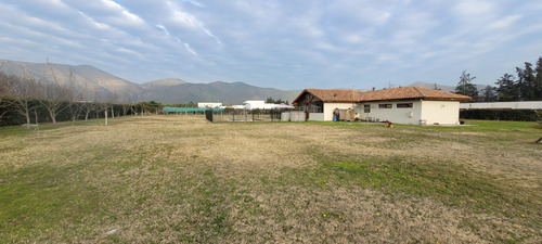 Parcela Calera De Tango 225 M2 Construidos, 5000 M2 Terreno