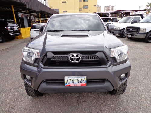 Imagen 2 de 10 de Toyota Tacoma 2015 4x4 Automático