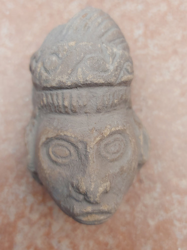 Antiguo Silbato De Barro Con Forma De Rostro Indígena (Usado)