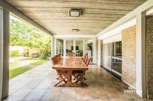 Imagen 18 de 21 de Casa 5 Dormitorios En Venta, Jardin, Piscina, Quincho - Fisherton