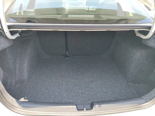 Volkswagen Vento 1.6 Starline Mt