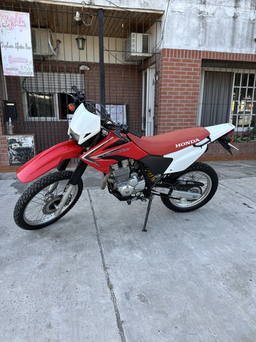 Honda Tornado 250 Año 2017