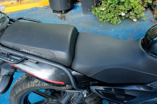 Bajaj Pulsar 180 Ug Pro 2015