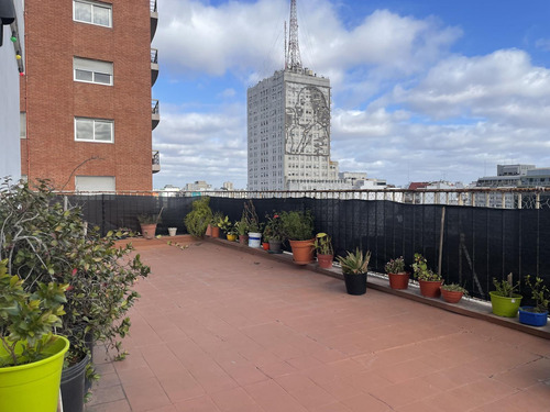 Oficina Con Balcon Terraza En Montserrat