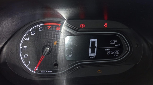 Imagem 8 de 9 de Chevrolet Onix Onix Hatch Lt 1.0 8v Flexpower 5p Mec. Flex