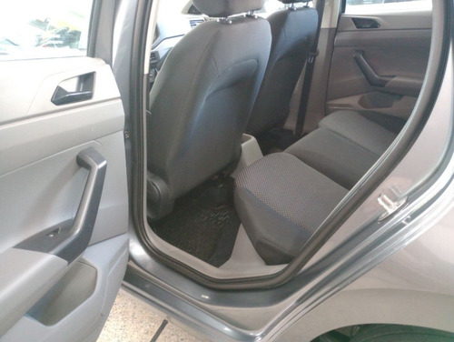 Imagen 11 de 15 de Volkswagen Polo 1.6 Confortline. Año 2018. Unica Mano