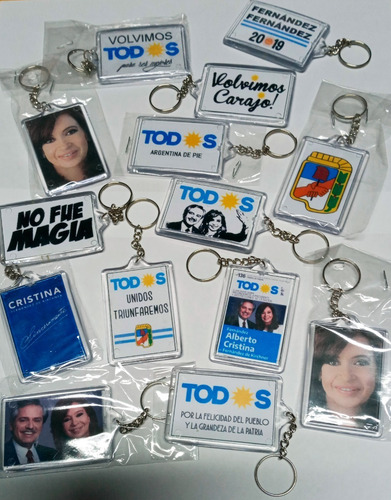 Imagen 2 de 2 de Combo Llaveros Acrílico X5 Peronistas Kirchnerista Cristina