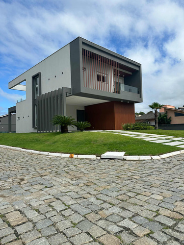 4 Suítes