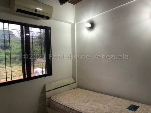 Imagen 7 de 14 de Gustavo Zavala Rentahouse 22-5280