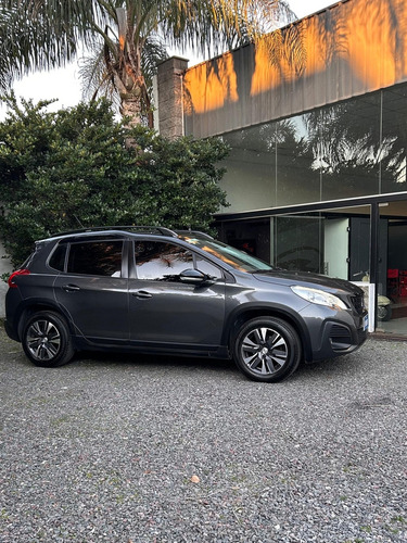 Peugeot 2008 1.6 Feline am20