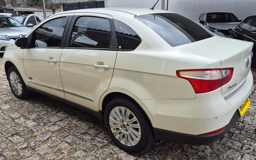 Fiat Grand Siena 1.6 16v Sublime Flex 4p