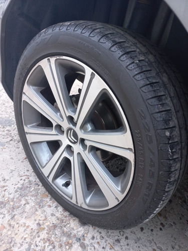 Imagen 21 de 23 de Citroen C4 Loung 1.6 Hdi 10 Años