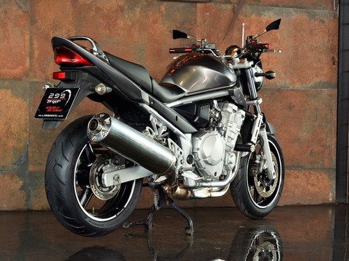 Suzuki Bandit 650n - 2009/2010