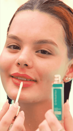 Gloss Labial Nelumia Hidratação Intensa Brilho Espelhado