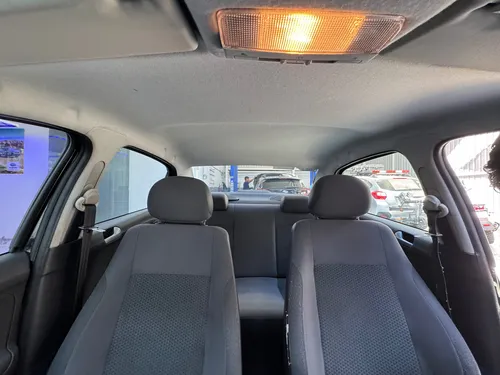 Volkswagen Gol Sedan 1.6 Trendline Mt