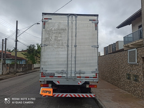 Mercedes Bens Acello 815