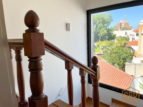 Venta De Casa En Carrasco Sur 6 Dormitorios A Pasos De Arocena