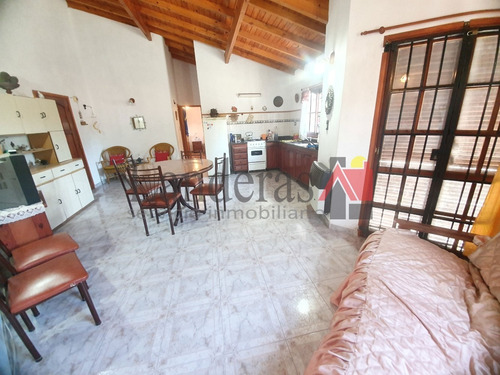 Imagen 7 de 14 de Local Comercial + Departamento 3 Amb. - Excelente Ubicación