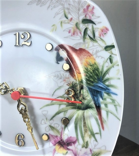 Imagem 4 de 4 de Relógio Arara Bodas De Ouro 50 Anos De Casamento
