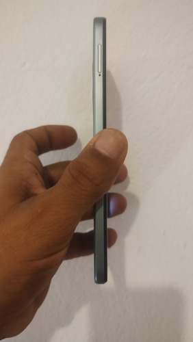 Celular Motorola Cinza