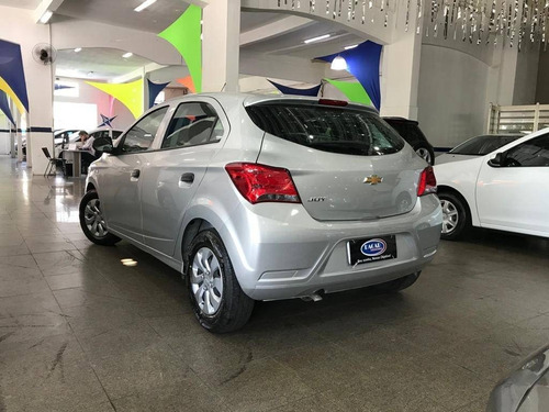 Imagem 5 de 9 de Chevrolet Onix 1.0 Mpfi Joy 8v Flex 4p Manual