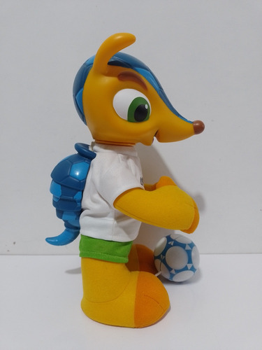 Boneco Fuleco Mascote Copa 2014 Com Mecanismo-grow (Usado)