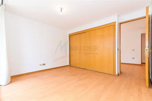 Departamento En Arriendo De 3 Dorm. En Las Condes