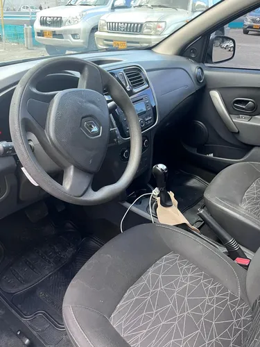 Renault Logan 1.6 Privilege