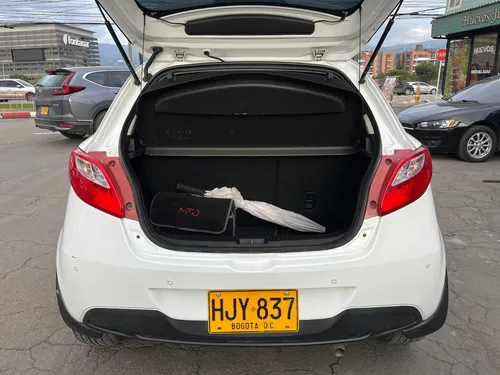 Mazda 2 1.5 15ha1c