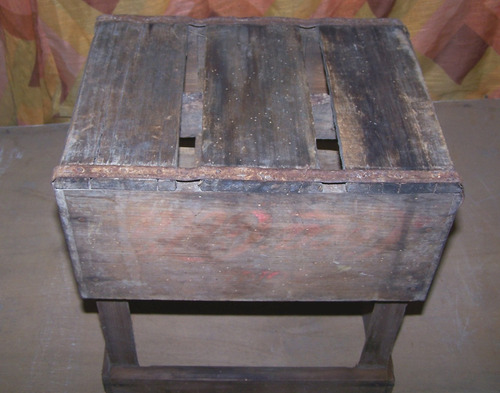 Cajon Madera Cocacola Botellas Fanta (Usado)
