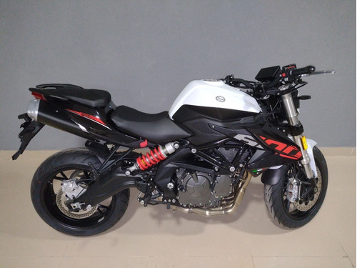 Imagen 5 de 6 de Benelli Tnt 600i 0km.!! Disponible.!!