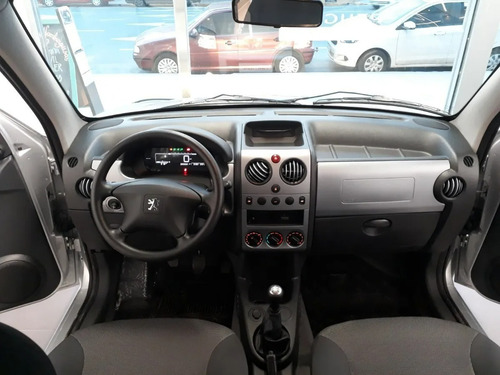 Imagen 7 de 17 de Peugeot Partner Patagonica Ms