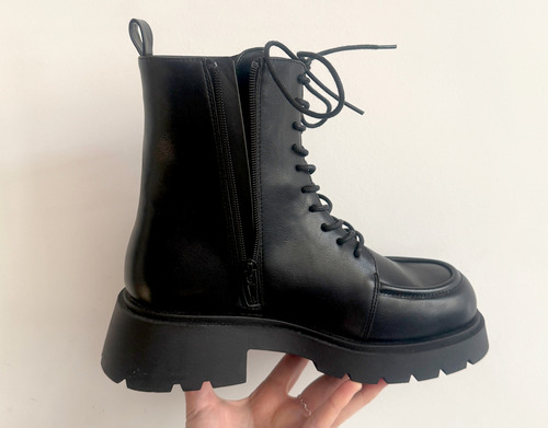 Botas Con Cordón / Primark