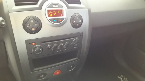 Renault Mégane 1.6 Dynamique Grand Tour 16v Flex 4p Manual