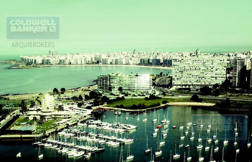 Local Comercial En Venta Puerto Del Buceo