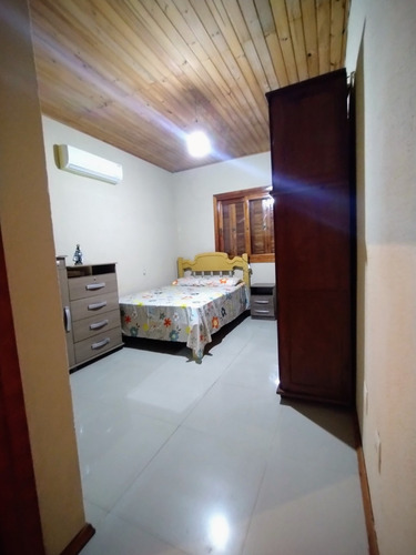 Mini Sítio Com Ampla Casa