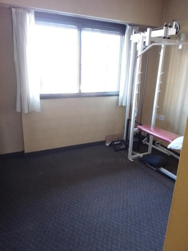 Imagen 24 de 30 de Casa 2 Plantas. Parque Avellaneda, Fernandez 1600. 250 M2