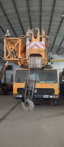 Grúa Grove Gmk 5200