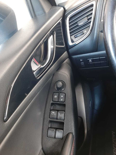 Imagen 9 de 15 de Mazda 3 2014 2.5 Hb S Grand Touring L4 . At