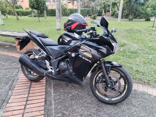 Cbr250 R