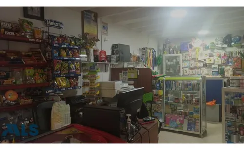 Casa 3 Niveles En Unidad Abierta(mls#253402)