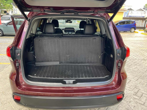 Imagen 12 de 15 de Toyota Highlander Xlt Americana