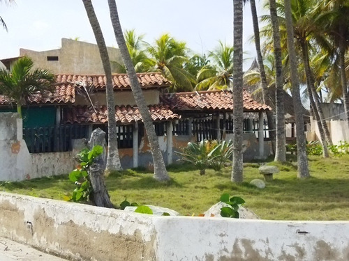 Imagen 2 de 18 de Infraestructura De Hotel Frente A Playa El Agua, 92 Hab, Para Remodelar Y Equipar.
