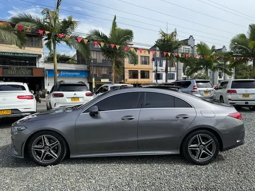 Mercedes-Benz Clase CLA 1.3 Cla 180 Amg Line At